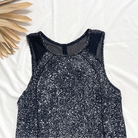 Lululemon Athletica Sculpt Splatter White Black Paint Spots Mesh Tank Top Size - Picture 2 of 6